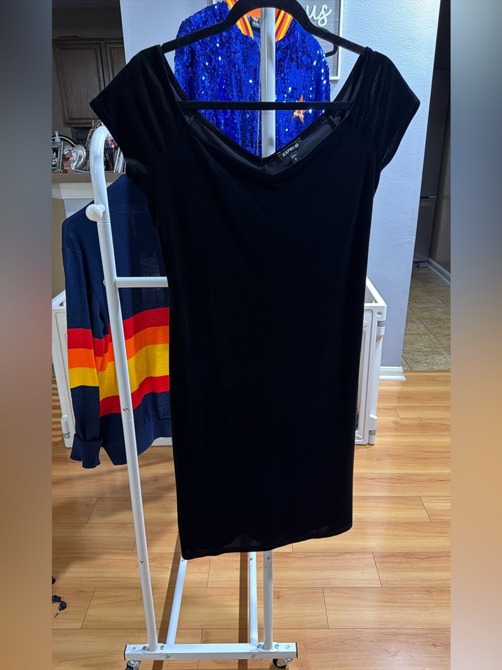 Brand nee Express Black V-Neck Midi Dress with Cap Sleeves